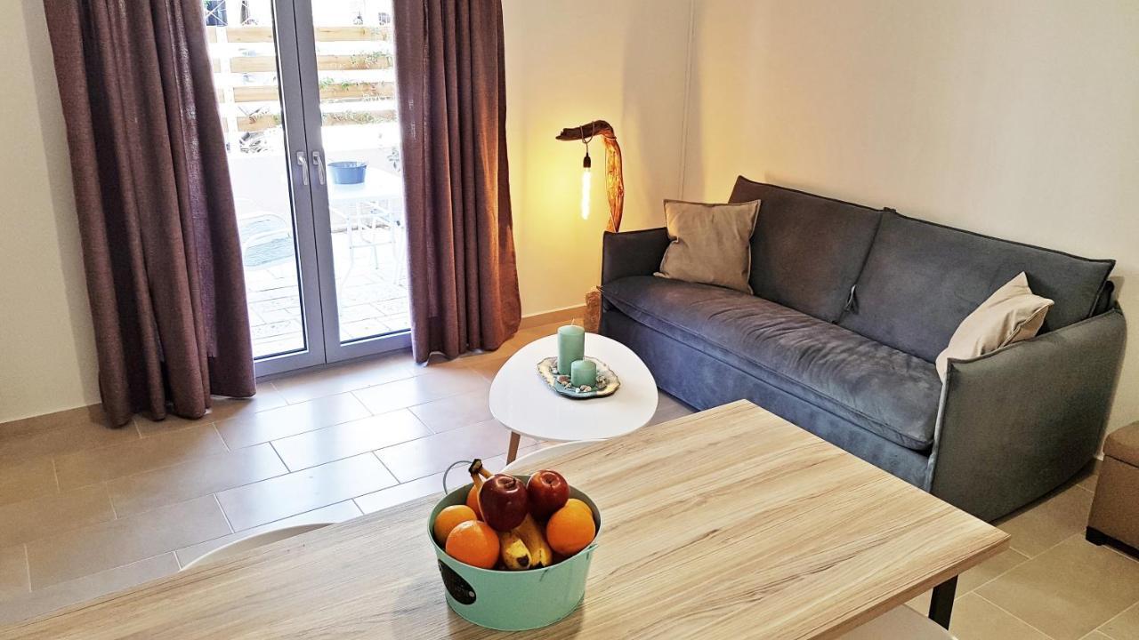 Celeni Apartments Lefkáda Exteriör bild